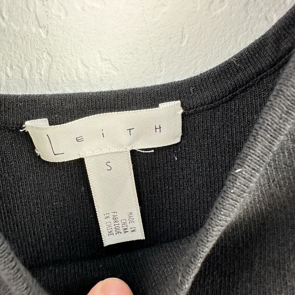 Leith Tank Top Womens Small Black Scoop Neck Pullover Vest Stretch Cropped - Picture 5 of 6